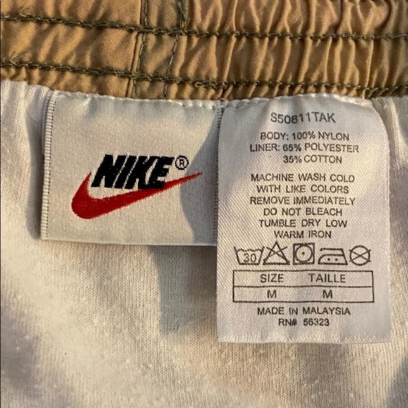 Nike Vintage 80’s Runner Shorts - Picture 4 of 4